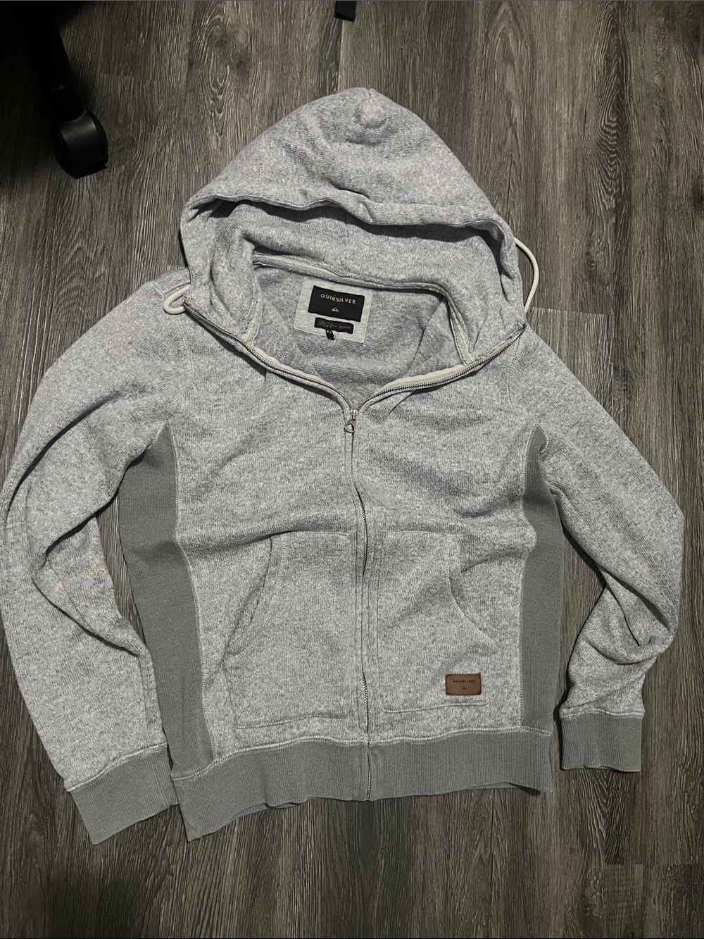 Quiksilver Men's Light Gray Zip-Up Hoodie Sweater